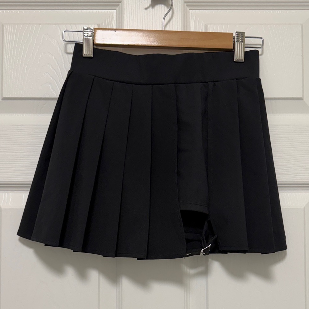 Black Pleated Mini Skirt with Buckle Detail
